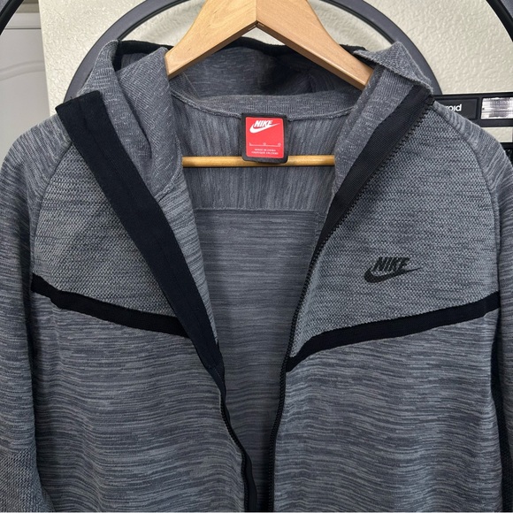 Nike Tech Knit Windrunner Hoodie Jacket Mens Size Large Gray Black 728685-043 - Picture 3 of 9